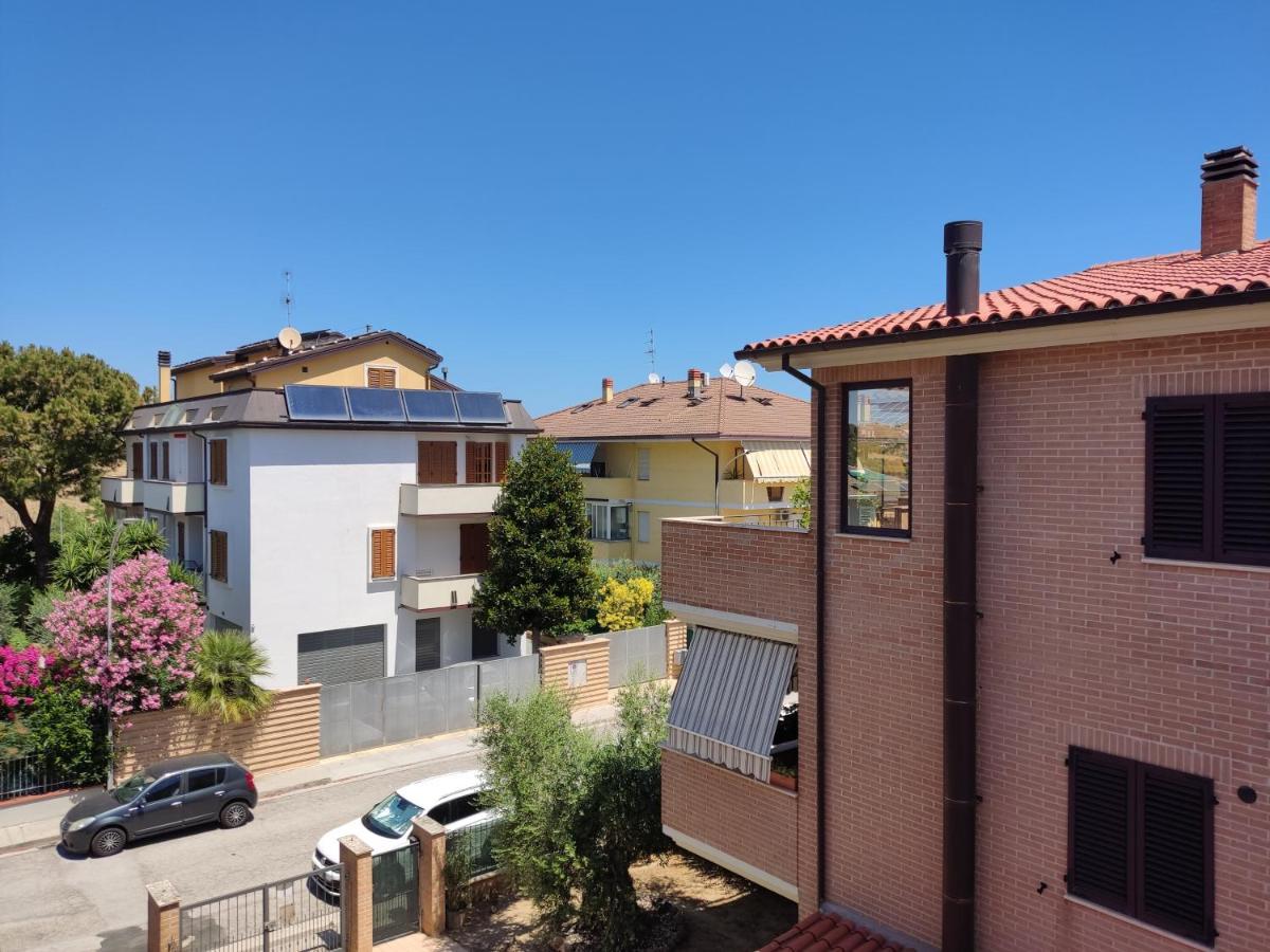 Lillananna Reload Apartment Porto Sant'Elpidio Exterior photo